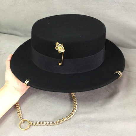 Female retro black top hat - Dazpy