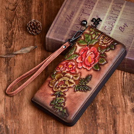 Vintage ladies wallets hand-polished and embossed - Dazpy