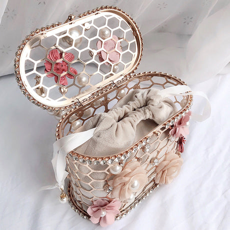 Pearl flower handbag - Dazpy