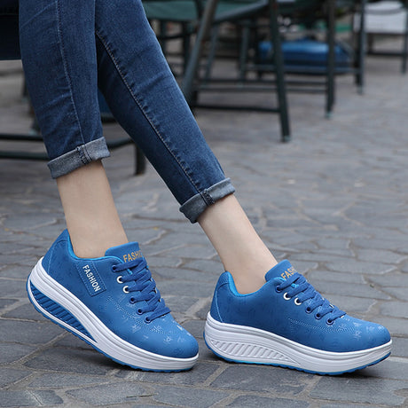 Thick bottom shake shoes women's leather casual shoes non-slip walking shoes travel shoes Korean version of the increase single shoes large size - Dazpy