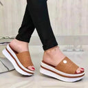 Thick-soled Red Fashion Slippers