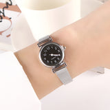 Women's Casual Quartz Watch - Dazpy