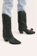 Artificial PU European And Beautiful Leather Sleeve Martin Boots
