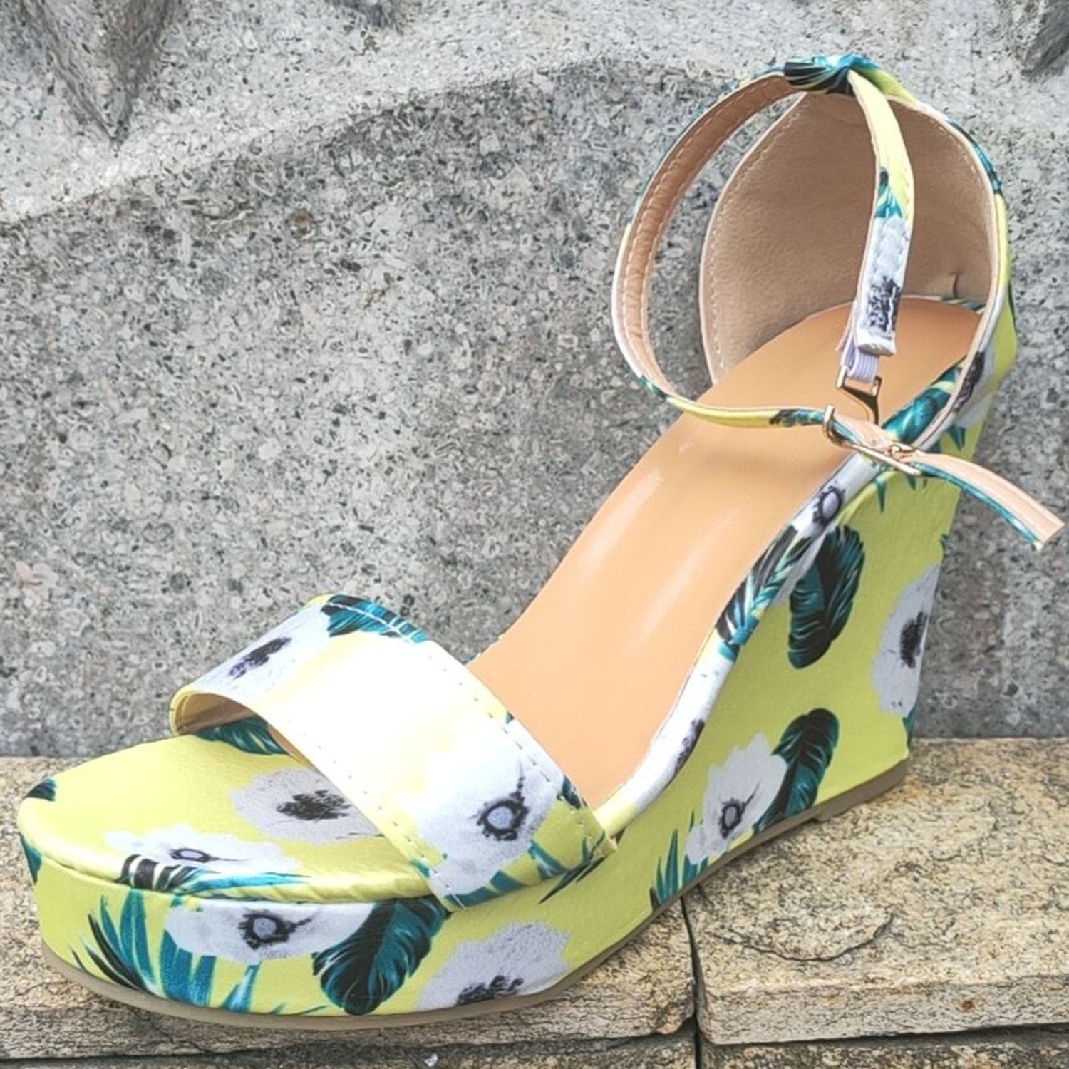 Color Matching Floral Cloth Fashion Sexy Running Platform Catwalk Slope Heel Sandals Large Size - Dazpy