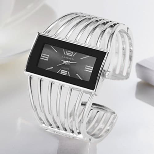 Luxurious Wristwatches for Women with Bracelet Strap - Dazpy