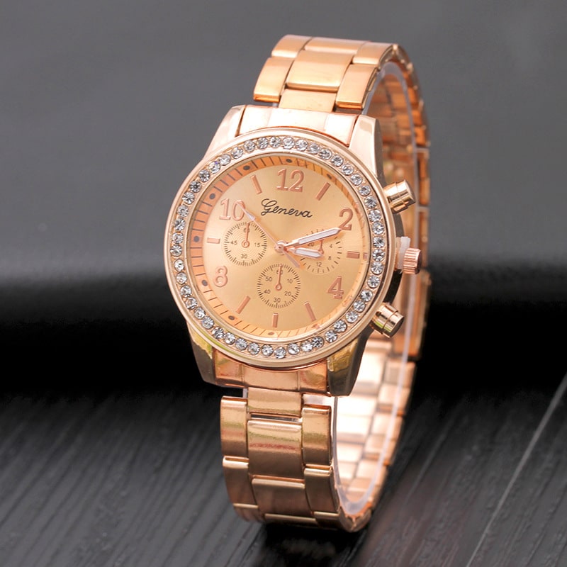 Classic Metal Women's Watch - Dazpy