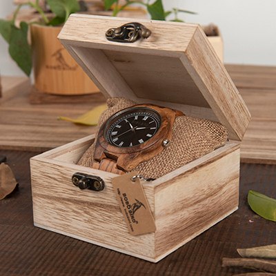 Women's Stylish Wooden Watch - Dazpy