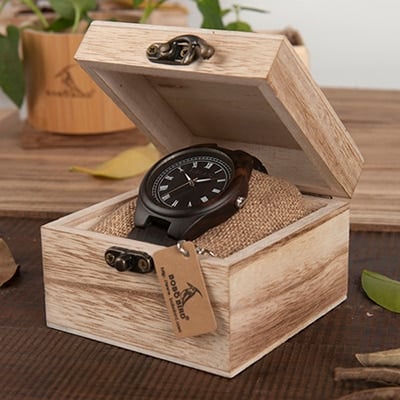 Women's Stylish Wooden Watch - Dazpy