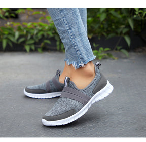 Shoes Couple Light-soled Sports Running Shoes Men's And Women's Large Size