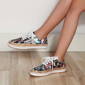 Fashion Large Size Color Print Lace-up Shoes